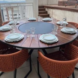 Conjunto mesa Padron + 8 cadeiras + Centro fixo 